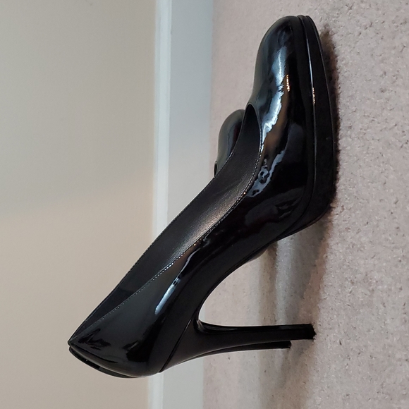 Stewart Weitzman Black Stilettos 9.5 N - Picture 2 of 6